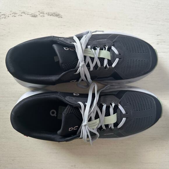 On Cloud Women's Cloudrunner 2 Shadow Lima Size 9 Running Shoe - Picture 3 of 11